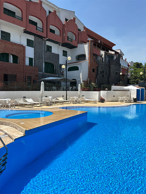 piscina-hotel-biancaneve-7